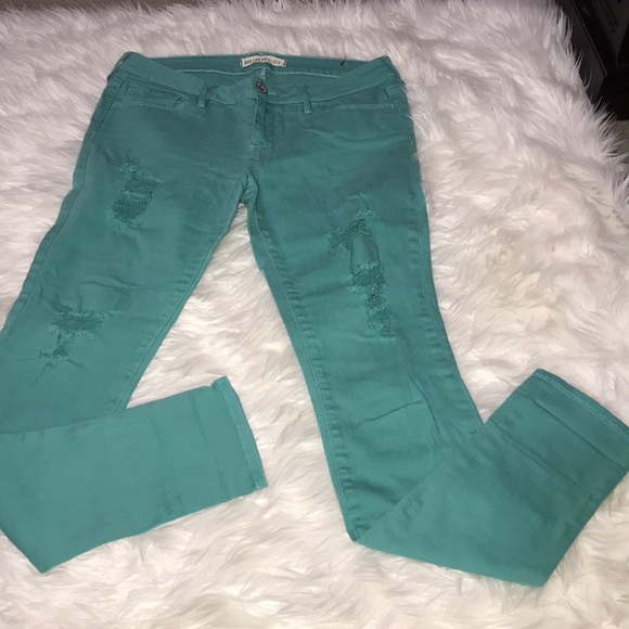 Bullhead Denim - Bullhead Black Distressed Jean Sz 9